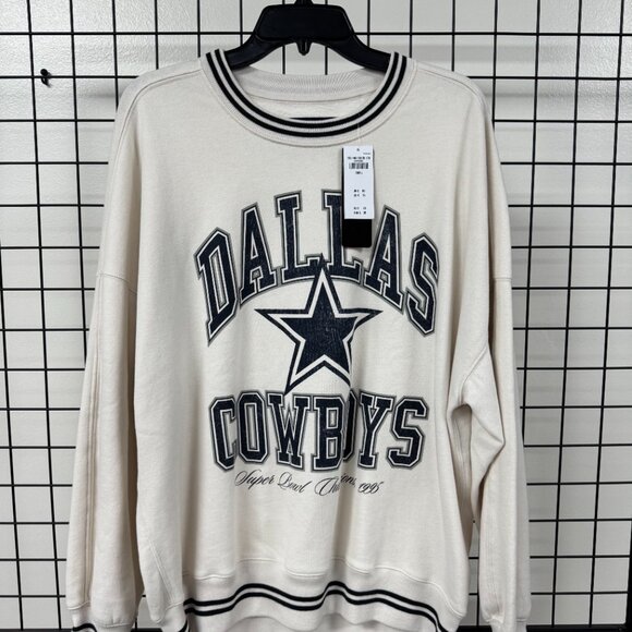 Dallas Cowboys Graphic Oversized Sunday Crew - Picture 5 of 7